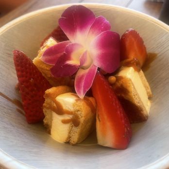 Malibu Farm - Snickerdoodle ice cream sandwich - Breakfast & Brunch Near Me - Lanai City, Hawaii