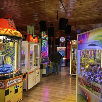 The Mineshaft - Bars Near Me - Hartford, Wisconsin