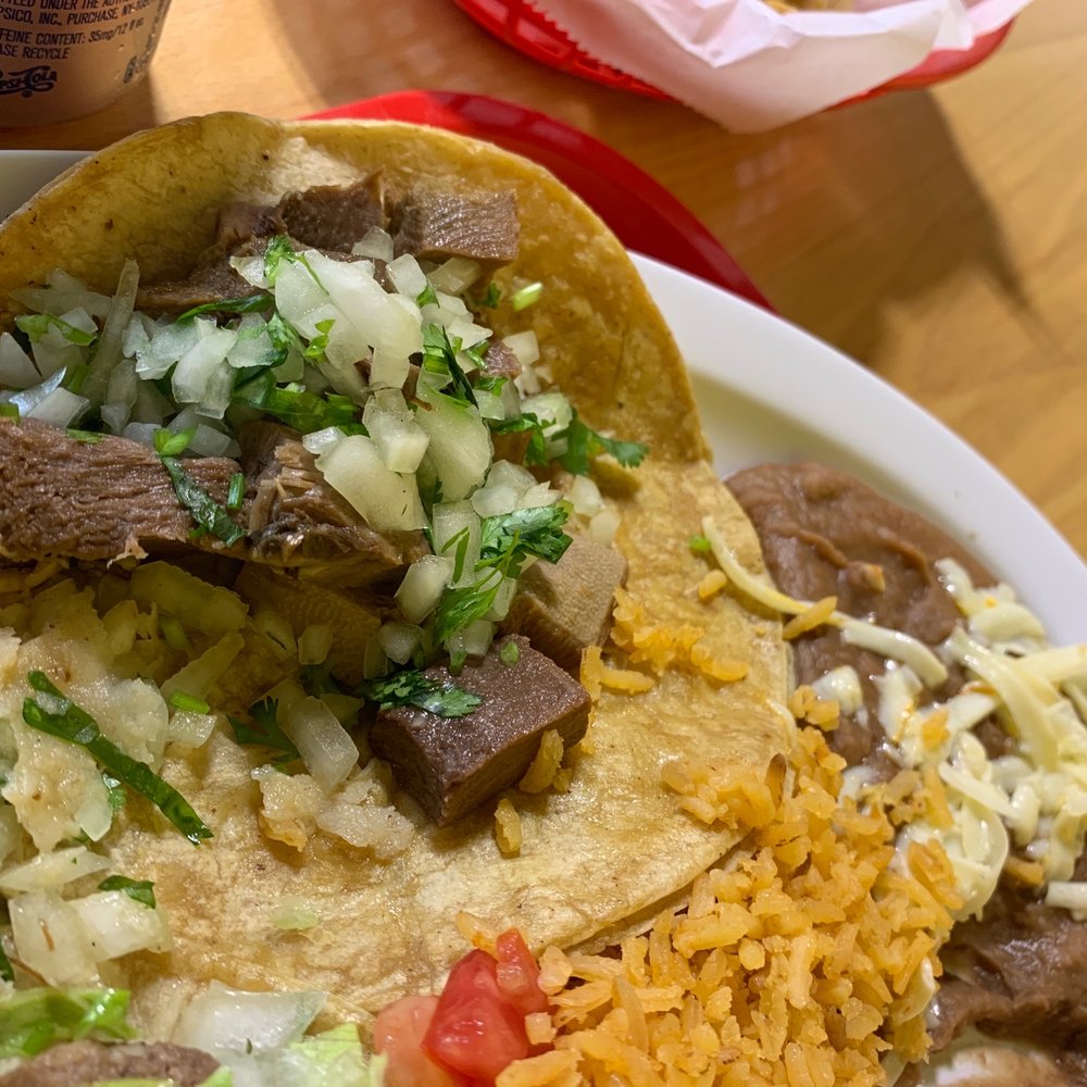 Simon Tacos - Langua taco dinner - Tacos Near Me - Chicago, Illinois Simon Tacos - Langua taco dinner - Tacos Near Me - Chicago, Illinois