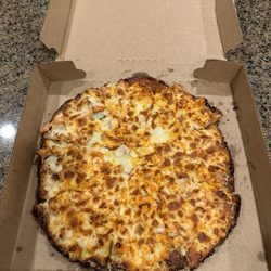 Ron's Pizza & Seafood - Small buffalo chicken