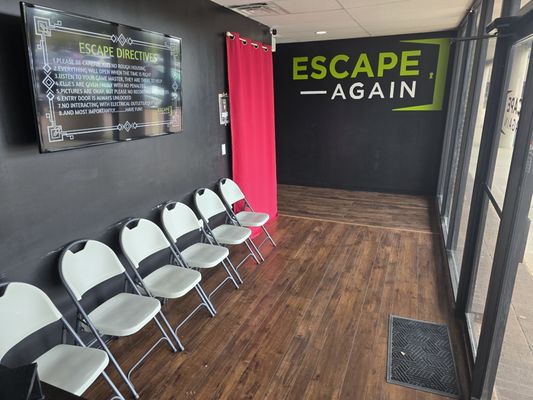 Escape Again Rooms by null