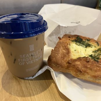 Coffeeholic House - My coffee and quiche - Coffee & Tea Near Me - Seattle, Washington