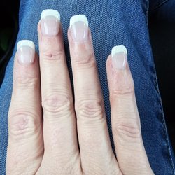 Glamour Nails A&T