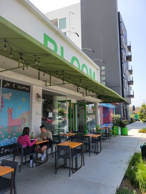 Bloom Restaurant by null