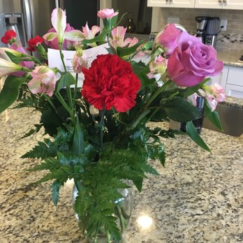 Miracle Flowers - Beautiful arrangement! - Florists Near Me - Folsom, California Miracle Flowers - Beautiful arrangement! - Florists Near Me - Folsom, California
