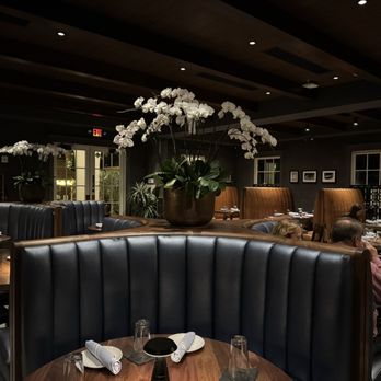Saint - Indoor dining room - Italian Near Me - St. Augustine, Florida Saint - Indoor dining room - Italian Near Me - St. Augustine, Florida