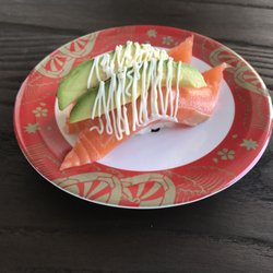 On a Roll Sushi - Salmon & Avocado
