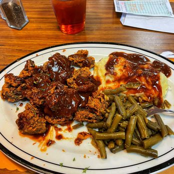 Goodland Bbq - a plate of food on a table - Barbeque Near Me - Springfield, South Carolina