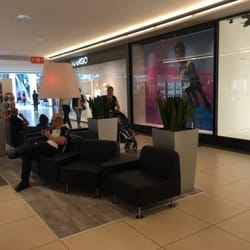 WestPark - Sitzecke - davon gibt es recht viele im ganzen Center