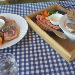 Katthammarsviks Rökeri - Smoked salmon and shrimp box