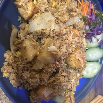 Sen Thai Noodle - Pineapple cashew fried rice - Thai Near Me - Las Vegas, Nevada Sen Thai Noodle - Pineapple cashew fried rice - Thai Near Me - Las Vegas, Nevada