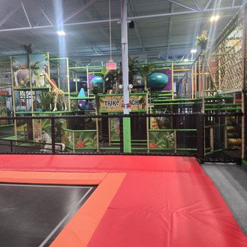 Lava Island - Venues & Event Spaces Near Me - St. Louis, Missouri Lava Island - Venues & Event Spaces Near Me - St. Louis, Missouri
