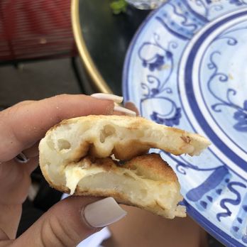 Little Nonna - Pizza crust - Pizza Near Me - Paris, 75 Little Nonna - Pizza crust - Pizza Near Me - Paris, 75