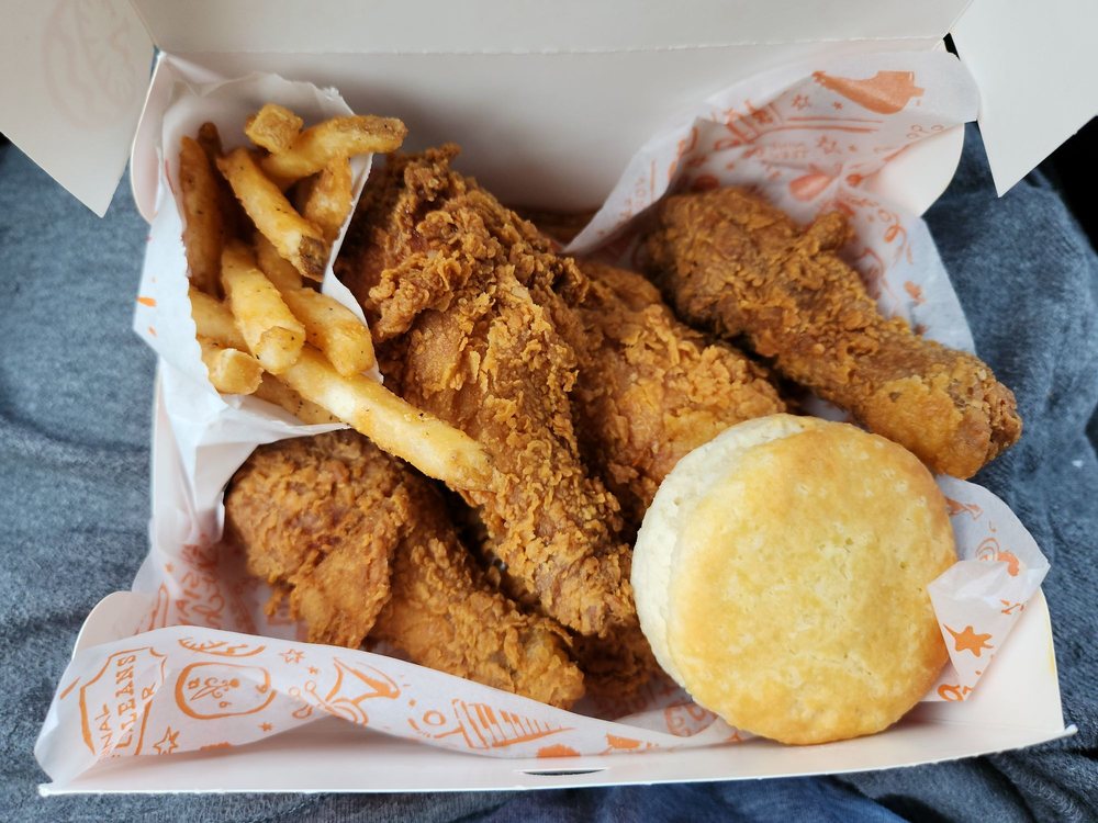 POPEYES LOUISIANA KITCHEN Updated September 2024 19 Photos & 33