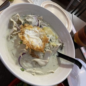 Soi 30th - Green Curry Noodle Soup with egg - Thai Near Me - San Diego, California