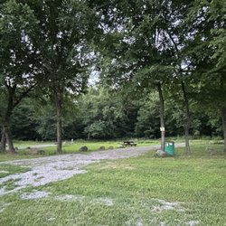 Turner Bend - RV SITE # 9 WITH 30-50 ELECTRIC and CITY WATER , FREE WIFI