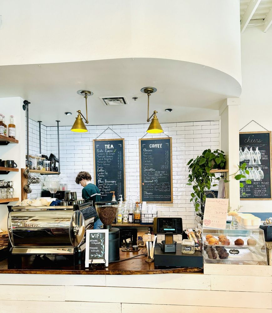 Nido Cafe
