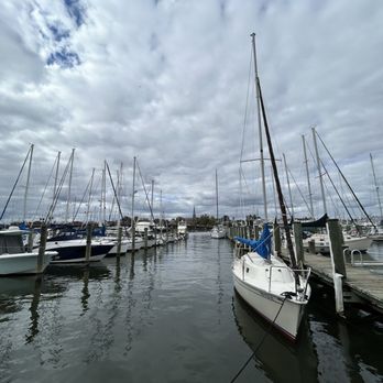 Carrol's Creek Cafe - View from the pier - Seafood Near Me - Annapolis, Maryland Carrol's Creek Cafe - View from the pier - Seafood Near Me - Annapolis, Maryland