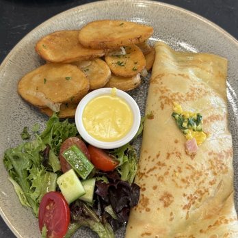 Eggspectation - Burtonsville - Eggspectation Crêpe with ham, cheese and hollandaise sauce ($15 as of July 2025) - Breakfast & Brunch Near Me - Burtonsville, Maryland Eggspectation - Burtonsville - Eggspectation Crêpe with ham, cheese and hollandaise sauce ($15 as of July 2025) - Breakfast & Brunch Near Me - Burtonsville, Maryland