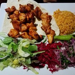 Restaurant Ella - Chicken plate. Delicious tender chicken.