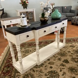 Freeport Furniture Outlet  - White Weathered Console