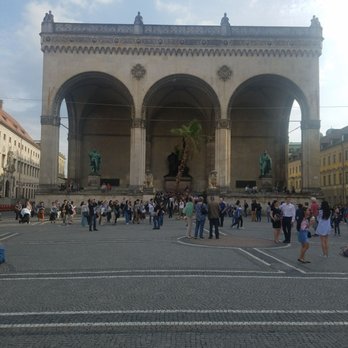 Marienplatz - Public Plazas Near Me - Munich, BY