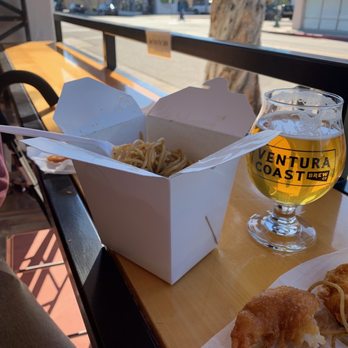 Ventura Coast Brewing - Garlic noodles from shrimp vs chef. Beer from VCBC.   Grrrrrrrrreat - Breweries Near Me - Ventura, California