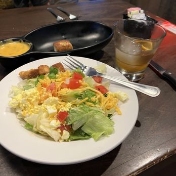 Aspen Creek Grill - For a side salad, this was huge, and it was delicious. - Seafood Near Me - Amarillo, Texas
