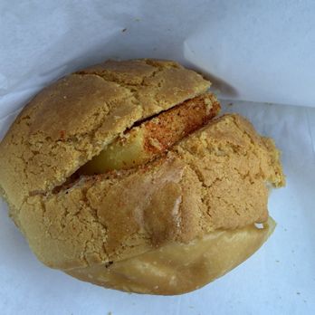 Pineapple King Bakery - Fremont - 青檸芒果菠蘿油 Pineapple Bun with Mango Butter & Tajin (NEW) - Bakeries Near Me - Fremont, California Pineapple King Bakery - Fremont - 青檸芒果菠蘿油 Pineapple Bun with Mango Butter & Tajin (NEW) - Bakeries Near Me - Fremont, California