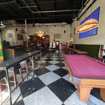 Bearded Iris Brewing - 10/20/24 FYI, Interior - Breweries Near Me - Nashville, Tennessee Bearded Iris Brewing - 10/20/24 FYI, Interior - Breweries Near Me - Nashville, Tennessee