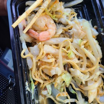 Pho-Ology - Mostly cabbage and onions, where are the garlic noodles? - Vietnamese Near Me - Whittier, California Pho-Ology - Mostly cabbage and onions, where are the garlic noodles? - Vietnamese Near Me - Whittier, California