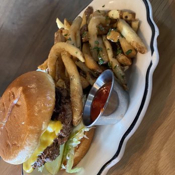 101 Craft Kitchen - 101 Burger - New American Near Me - Westerville, Ohio