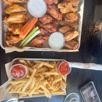 Wings Over USA - Mount Pleasant - 18 piece wing platter ! - Chicken Wings Near Me - Mount Pleasant, Texas Wings Over USA - Mount Pleasant - 18 piece wing platter ! - Chicken Wings Near Me - Mount Pleasant, Texas