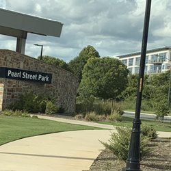 Pearl Street Park - Front entrance