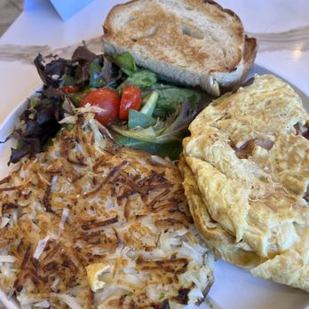 Lamalo - Omelette with hashbrowns, salad, and sour dough toast - Breakfast & Brunch Near Me - Los Angeles, California Lamalo - Omelette with hashbrowns, salad, and sour dough toast - Breakfast & Brunch Near Me - Los Angeles, California