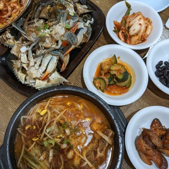 HwangBooJa - Pork bone soup - Korean Near Me - Centreville, Virginia HwangBooJa - Pork bone soup - Korean Near Me - Centreville, Virginia