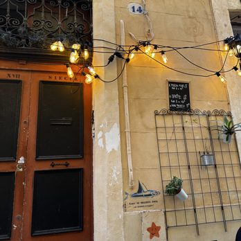 Côté Rue - French Near Me - Marseille, 13