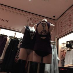 Victoria's Secret & PINK
