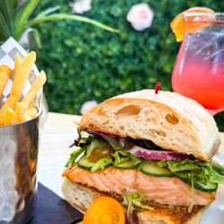 Olive's Bistro - Seared Salmon