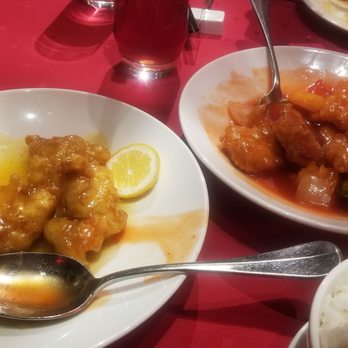 Chi - Lemon and Sweet and Sour Chicken - Chinese Near Me - Reno, Nevada