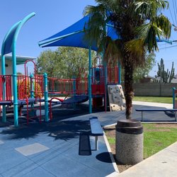 Fletcher Hills Center & Pool - Backyard playground