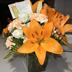Martin Florist - How the bouquet looked 7 days later on 10/11. Still beautiful!