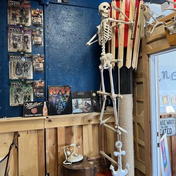 Hollywood Bar & Cafe - Watching out for pirates. - Bars Near Me - Trinidad, Colorado Hollywood Bar & Cafe - Watching out for pirates. - Bars Near Me - Trinidad, Colorado