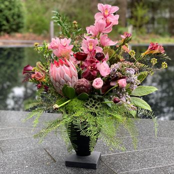 Thistle + Pine - Floral Designers Near Me - McMinnville, Oregon Thistle + Pine - Floral Designers Near Me - McMinnville, Oregon