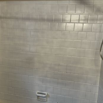 Miracle Method Surface Refinishing - This is my bathroom prior to them working on it - Refinishing Services Near Me - Dover, New Hampshire