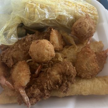 Captain D's - Supreme Sampler Meal - Seafood Near Me - Columbus, Ohio Captain D's - Supreme Sampler Meal - Seafood Near Me - Columbus, Ohio