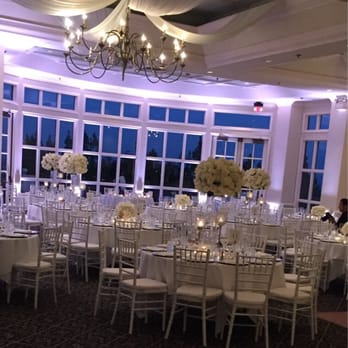 Flower Allie - Gorgeous centerpieces! - Florists Near Me - Fullerton, California