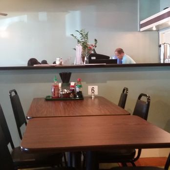 999 Phở - looking toward the bar with no booze - Vietnamese Near Me - Reno, Nevada