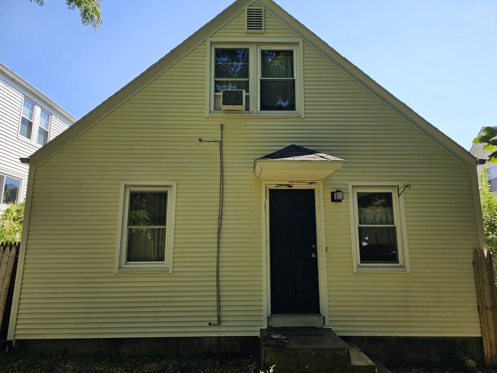 Gutter Cleaning RI | High-Quality Pressure Washing Services