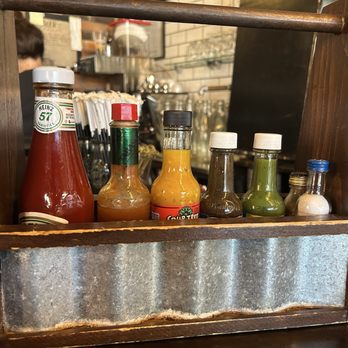 Brooklyn Burgers & Beer - My condiments - Burgers Near Me - Brooklyn, New York